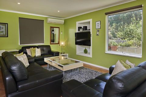 Albany Harbourside Apartments And Houses - Accommodation Gladstone 27