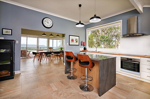 Albany Harbourside Apartments And Houses - Accommodation Gladstone 16