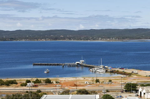Albany Harbourside Apartments And Houses - Accommodation Gladstone 3