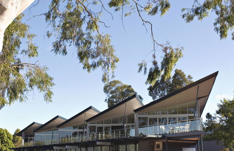 Central Avenue Apartments - Accommodation Gladstone 19