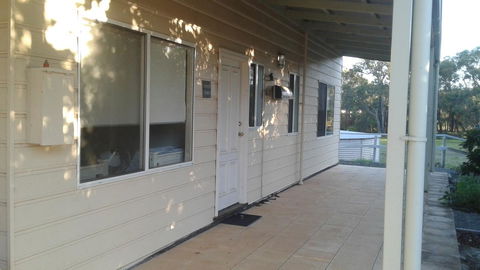 Abbivale Farm Cottage - Accommodation Gladstone 7