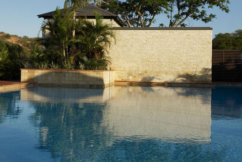 Mantra Frangipani Broome - Accommodation Gladstone 10