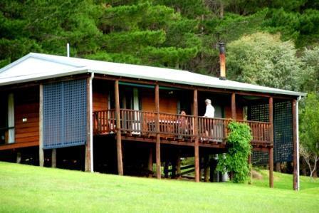Hawke Brook Chalets - Accommodation Gladstone 7