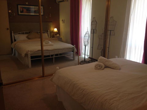 â˜… Stylish Family Home! â˜… - Accommodation Gladstone 9