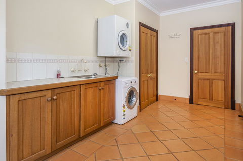 A Hidden Bush Delight - Accommodation Gladstone 29