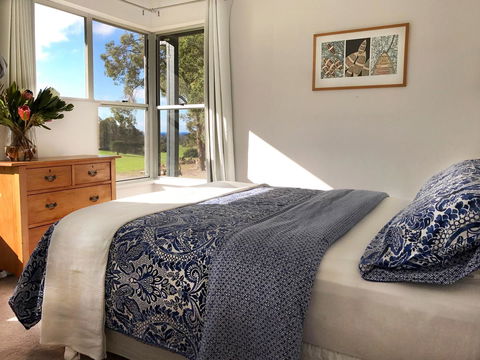 For The Birds Yallingup - Accommodation Gladstone 17