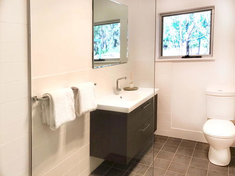 For The Birds Yallingup - Accommodation Gladstone 10