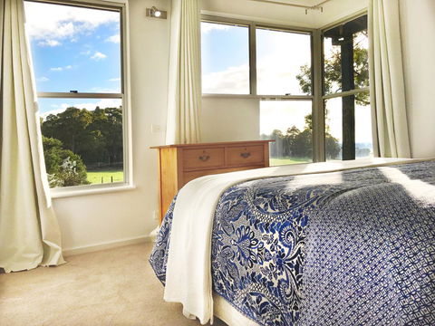 For The Birds Yallingup - Accommodation Gladstone 16
