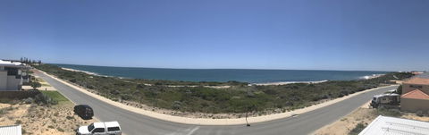 Beach House At SeaScapes.. - Accommodation Gladstone 33