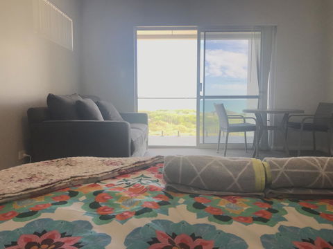 Beach House At SeaScapes.. - Accommodation Gladstone 11