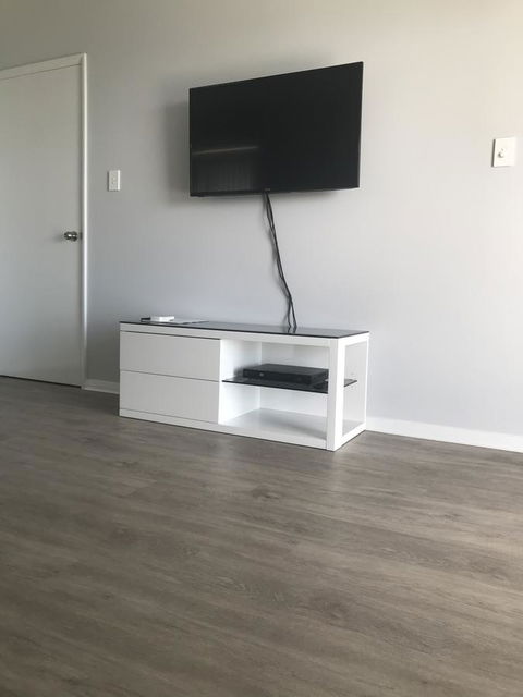 Beach House At SeaScapes.. - Accommodation Gladstone 17