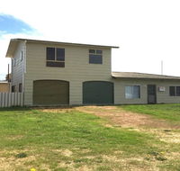Don't Worry Be Happy - Accommodation Gladstone