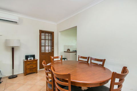 Coranda Lodge - Accommodation Gladstone 7