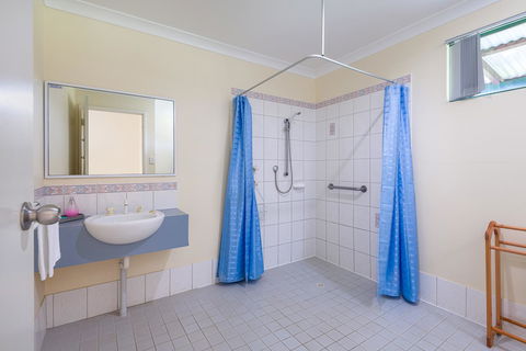 Surfside Ocean Beach Denmark Holiday Accommodation - Accommodation Gladstone 38