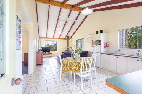 Surfside Ocean Beach Denmark Holiday Accommodation - Accommodation Gladstone 29