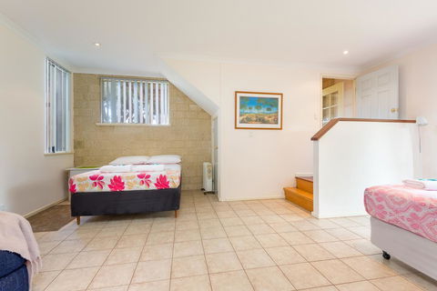 Surfside Ocean Beach Denmark Holiday Accommodation - Accommodation Gladstone 14