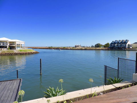 Oceans Edge - Busselton - Accommodation Gladstone 15