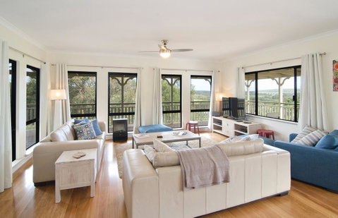 Tranquility - Accommodation Gladstone 13