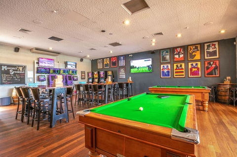 Nightcap At Wanneroo Tavern - Accommodation Gladstone 5