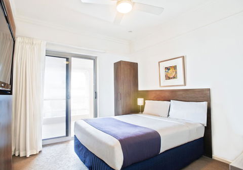 Cottesloe Beach Hotel - Accommodation Gladstone 5