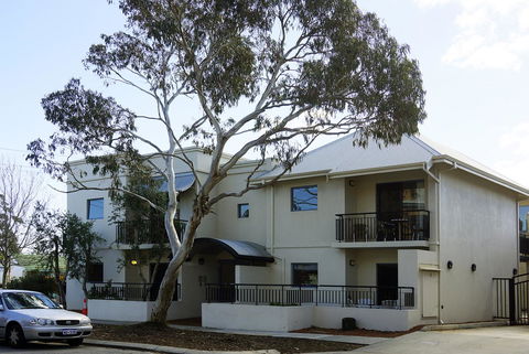 South Beach 49 - Accommodation Gladstone 4
