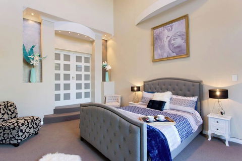 Sorrento Beach Manor - Accommodation Gladstone 15