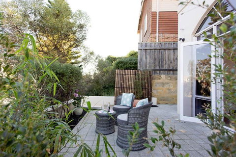 Sorrento Beach Manor - Accommodation Gladstone 10