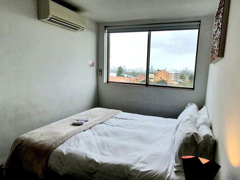 Lawley Luxury Views - Perth City, Swan River - Accommodation Gladstone 4