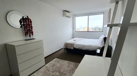 Lawley Luxury Views - Perth City, Swan River - Accommodation Gladstone 7