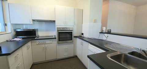 Sandcastles At The Beach Outstanding Location! - Accommodation Gladstone 10
