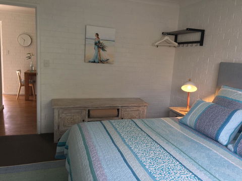 Whitesands Holiday Villas - Accommodation Gladstone 28