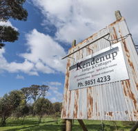 Kendenup Cottages and Lodge - Accommodation Gladstone