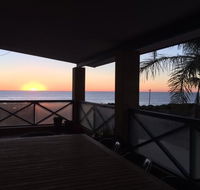 Surf views - Accommodation Gladstone
