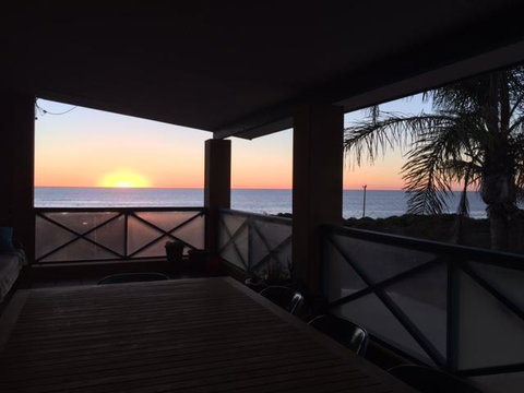Surf Views - Accommodation Gladstone 0