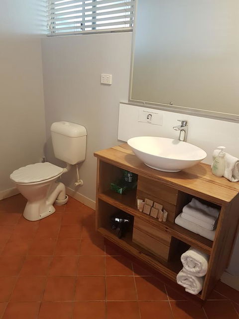 Adamsons Riverside Accommodation - Accommodation Gladstone 15