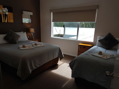 Adamsons Riverside Accommodation - Accommodation Gladstone 40