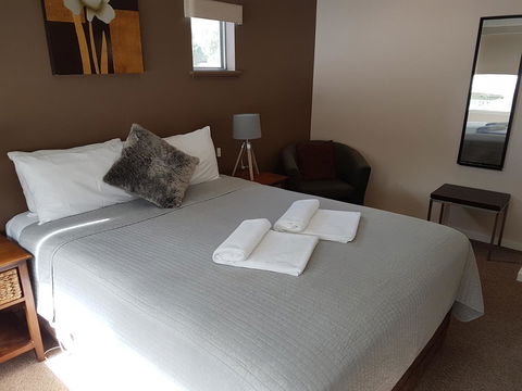 Adamsons Riverside Accommodation - Accommodation Gladstone 39