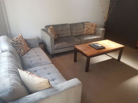 Adamsons Riverside Accommodation - Accommodation Gladstone 6