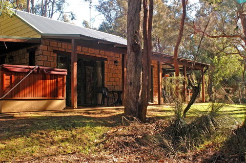 Yelverton Brook Conservation Sanctuary - Accommodation Gladstone 8