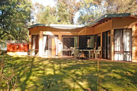 Yelverton Brook Conservation Sanctuary - Accommodation Gladstone 7