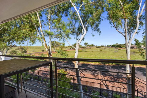Latitude20 The Dunes - Accommodation Gladstone 15