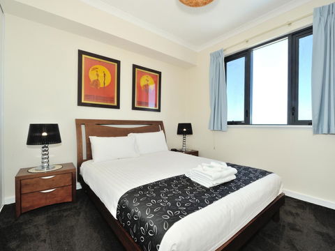 Nautilus By Rockingham Apartments - Accommodation Gladstone 12