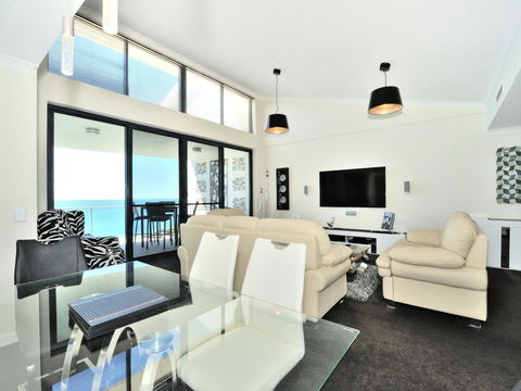 Nautilus By Rockingham Apartments - Accommodation Gladstone 17