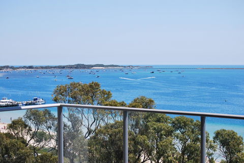 Nautilus By Rockingham Apartments - Accommodation Gladstone 20