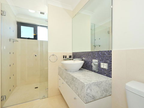 Nautilus By Rockingham Apartments - Accommodation Gladstone 11