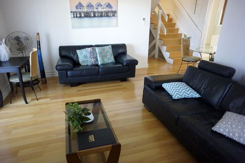 Ada South Fremantle - Accommodation Gladstone 6