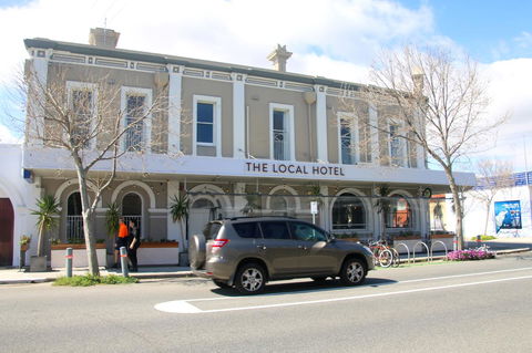 Ada South Fremantle - Accommodation Gladstone 32