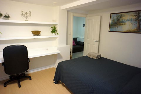 Ada South Fremantle - Accommodation Gladstone 15