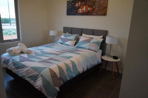 Exmouth 4 Escape - Accommodation Gladstone 4