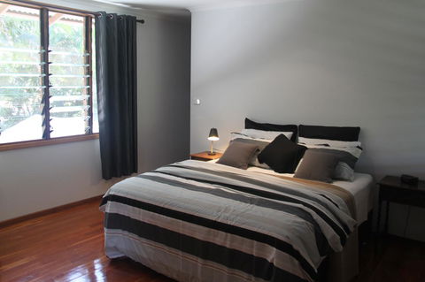 Beach House On Fox - Accommodation Gladstone 3